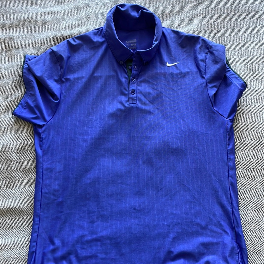 Nike Boys Performance Polo Size XL Purple